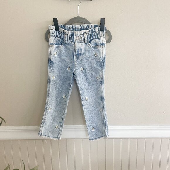 Baby Gap Pull On Jeans with Daisy Embroidery Size 18-24 Months - Picture 1 of 8